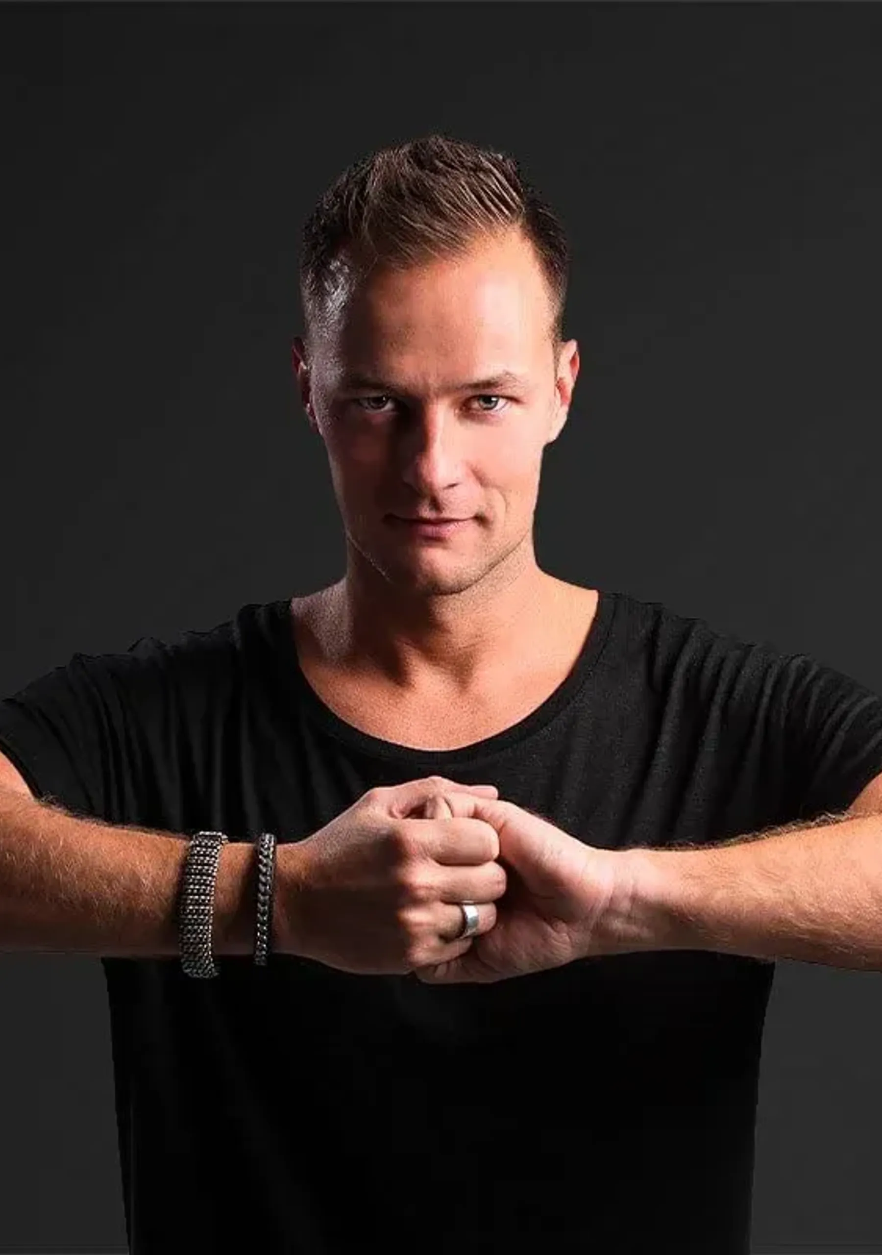 Yves V