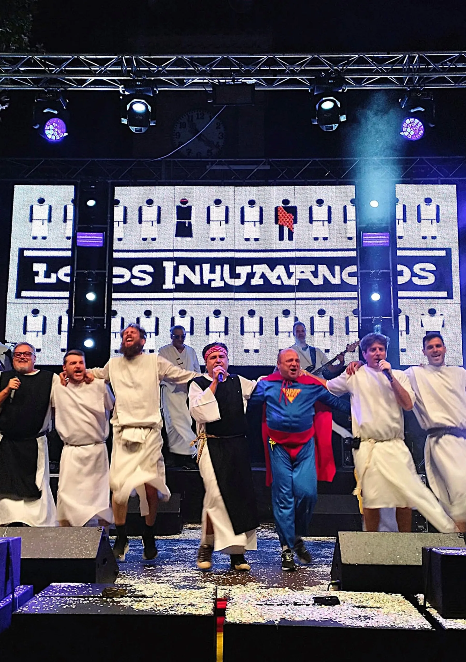Los Inhumanos
