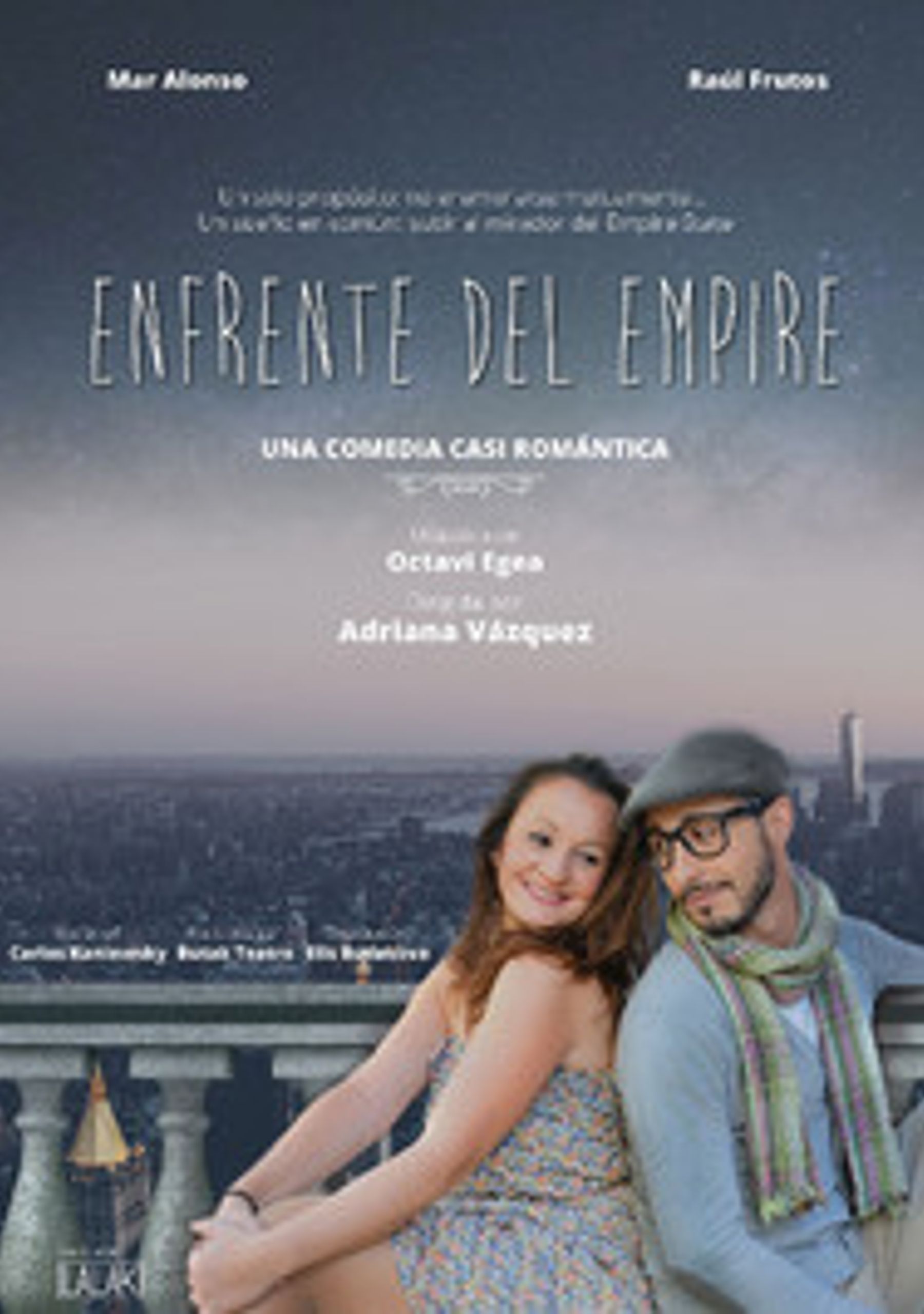 Enfrente del Empire