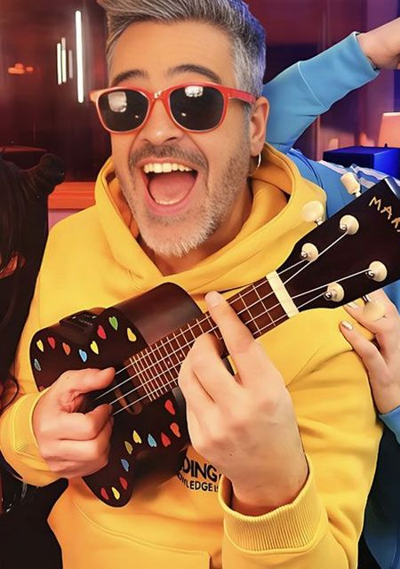 Jugar y cantar, todo es empezar