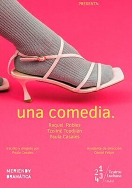 Una comedia