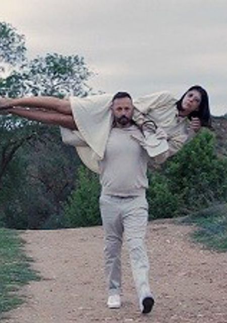 Pas De Deux
